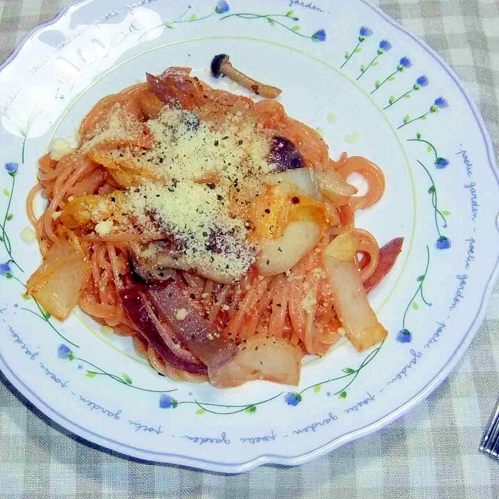 白菜と玉ねぎのオーロラソース風パスタ